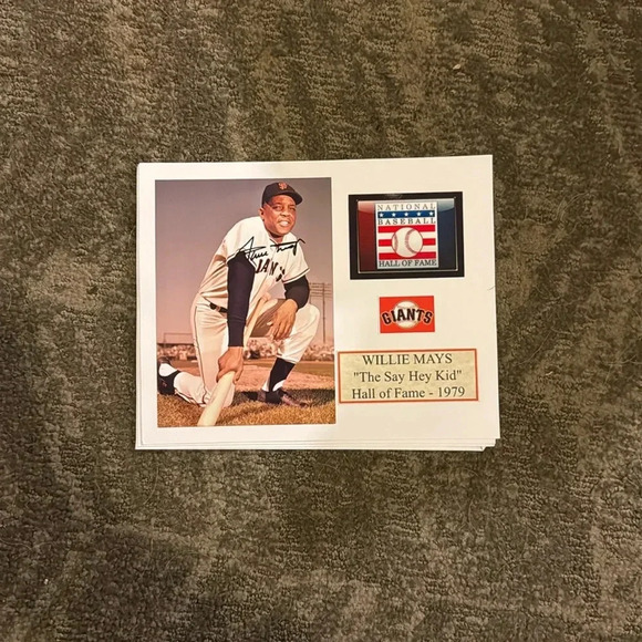 MLB Other - - San Francisco giants Willie Mays autographed photo